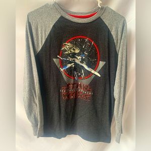 Star Wars Youth Boys long sleeve tee XL The Force Awakens NWOT. Excellent cond.